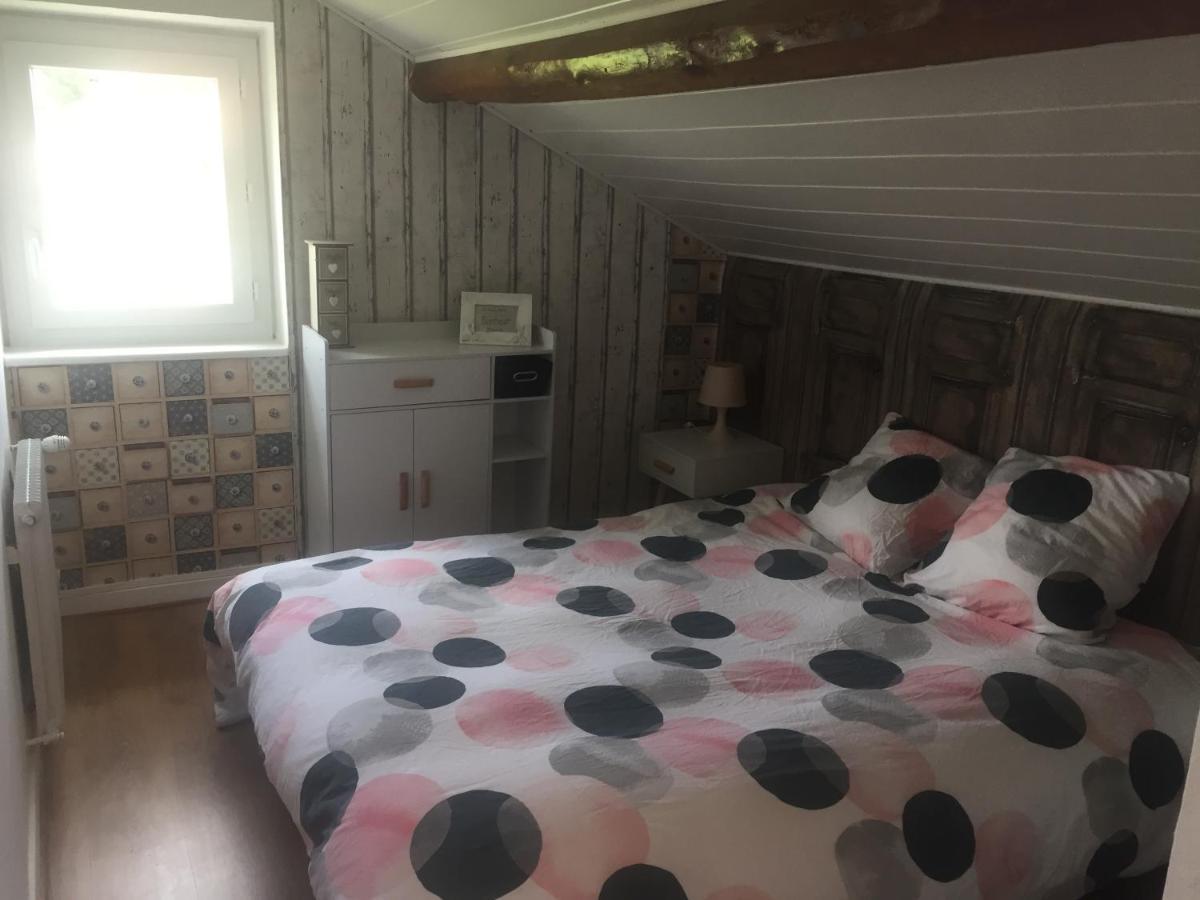 Villa Un bol d’air à la campagne Saint-Diery Esterno foto